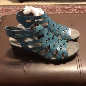 Blue wedges Never worn!